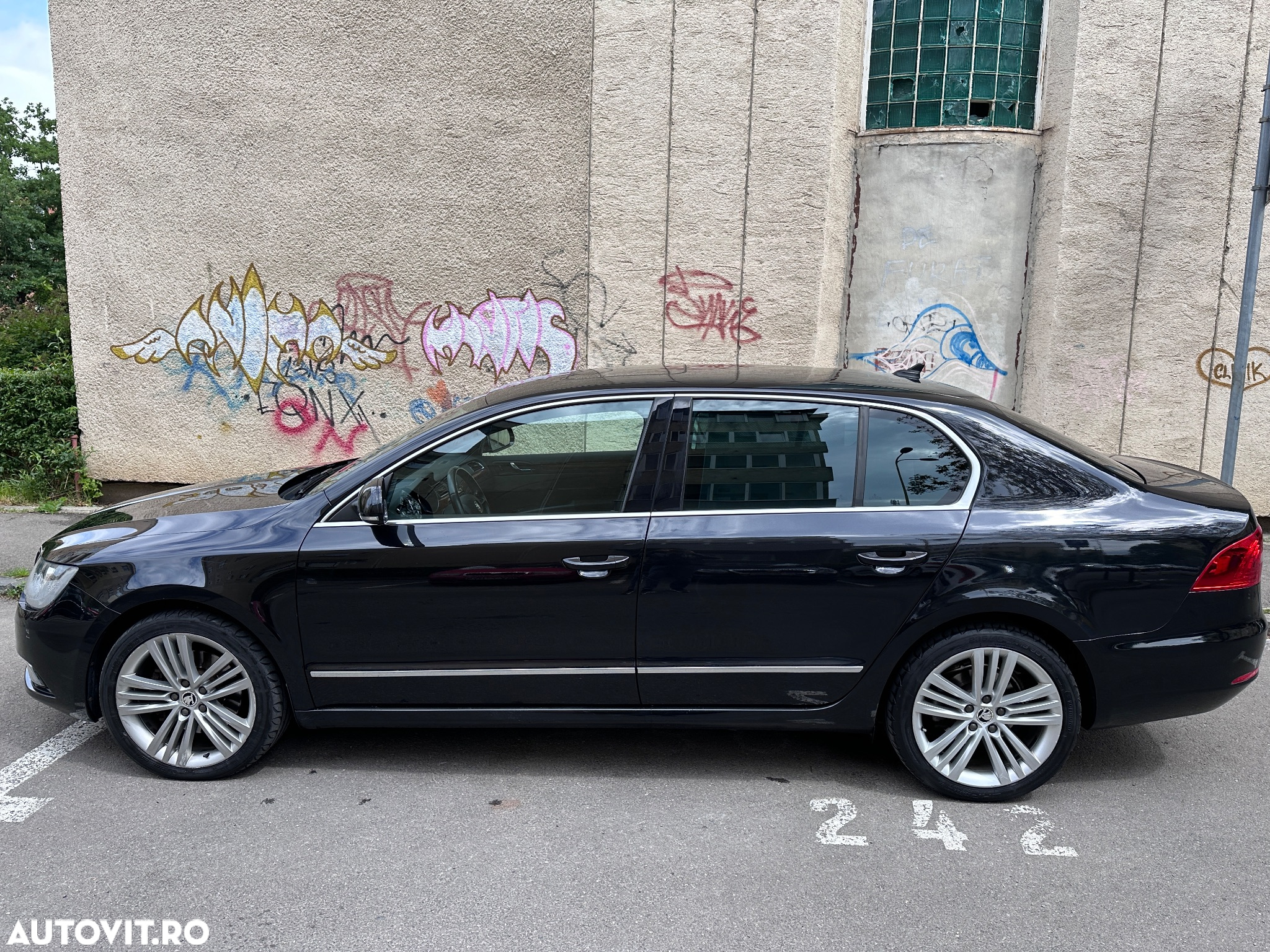 Skoda Superb - 2