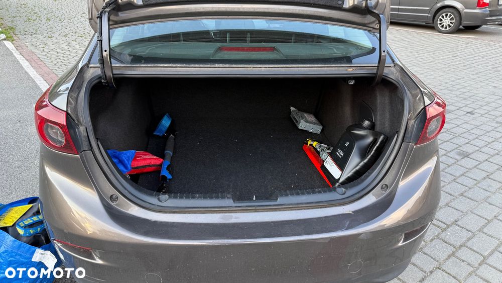 Mazda 3 - 7