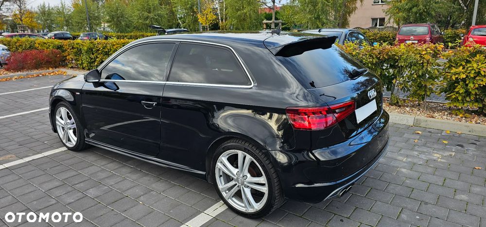 Audi A3 3-drzwiowe 1.8 TFSI Quattro Attraction S tronic - 3