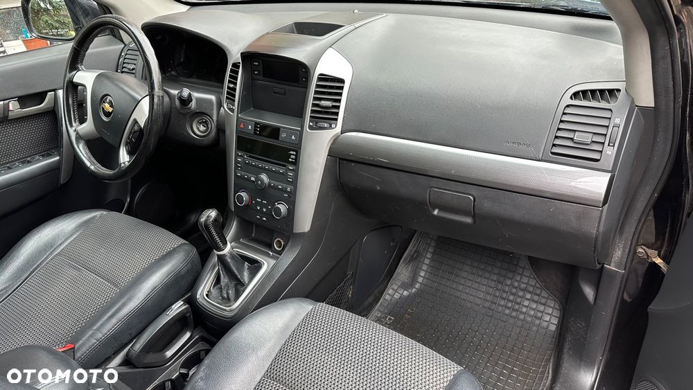 Chevrolet Captiva - 13