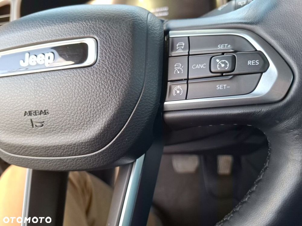 Jeep Renegade - 21