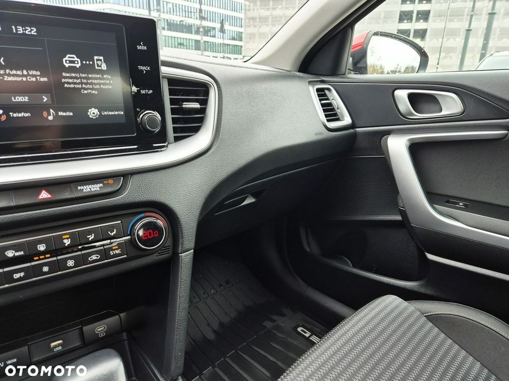 Kia Ceed 1.5 T-GDI M DCT - 34