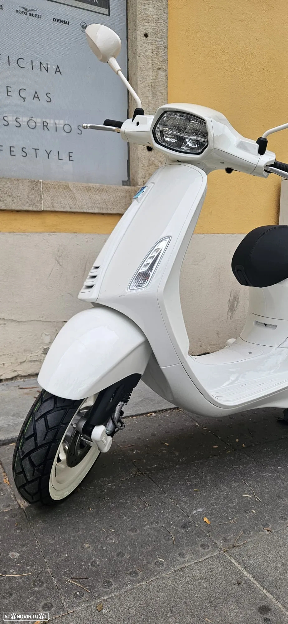 Vespa Sprint S - 2
