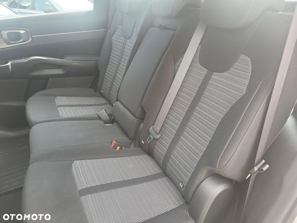 Kia Sorento - 17