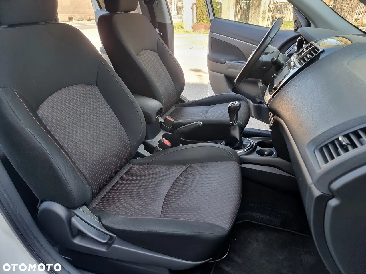 Mitsubishi ASX - 20