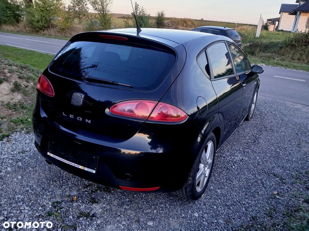Seat Leon 1.6 Style - 23