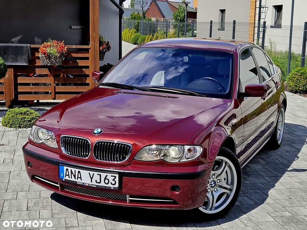 BMW Seria 3 330i Edition Exclusive - 2