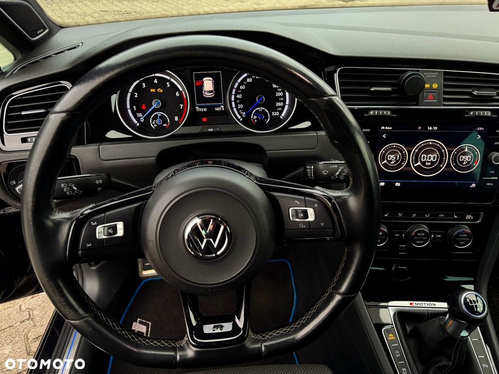 Volkswagen Golf R 4Motion (BlueMotion Technology) - 10