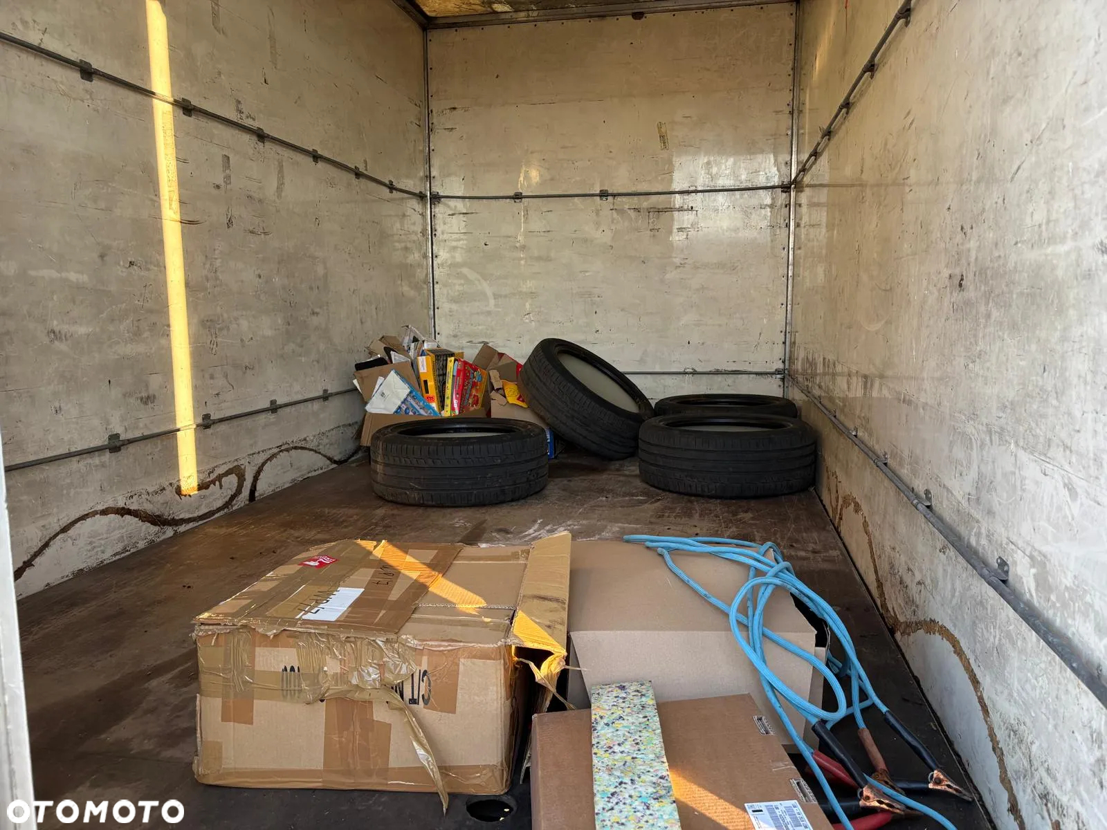 Iveco DAILY - 28