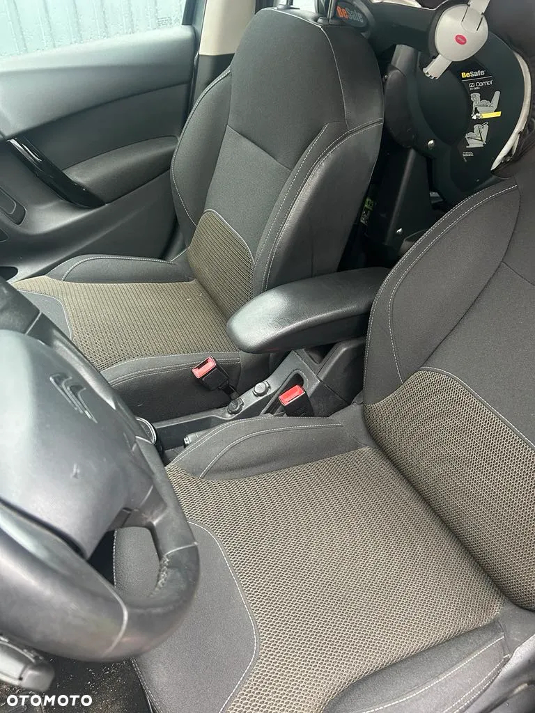 Citroën C3 1.6 e-HDi Exclusive - 12