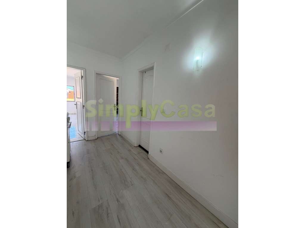 T2 + Sotão, Bairro Afonso Costa-Setúbal - Grande imagem: 3/15