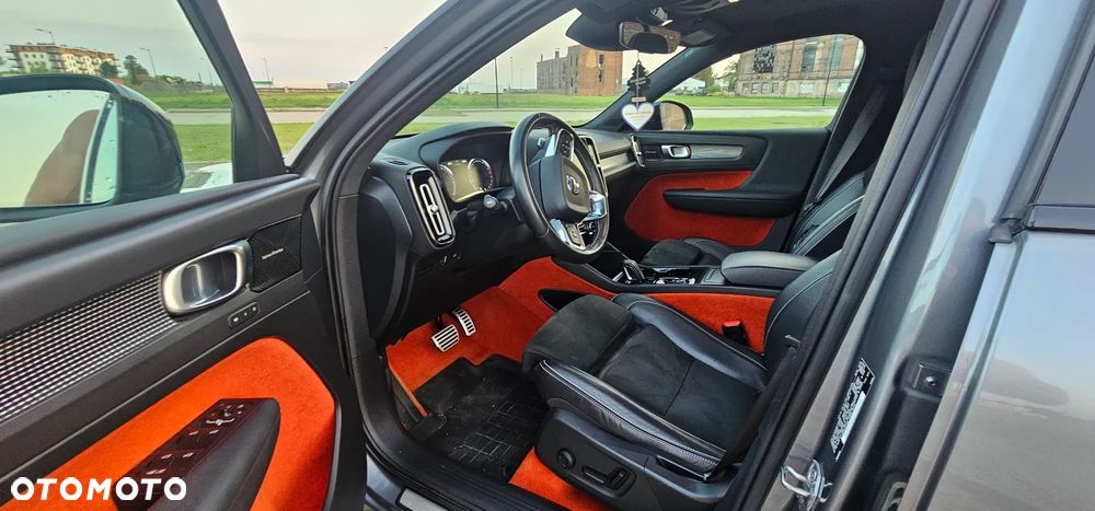 Volvo XC 40 T4 Geartronic Momentum - 19