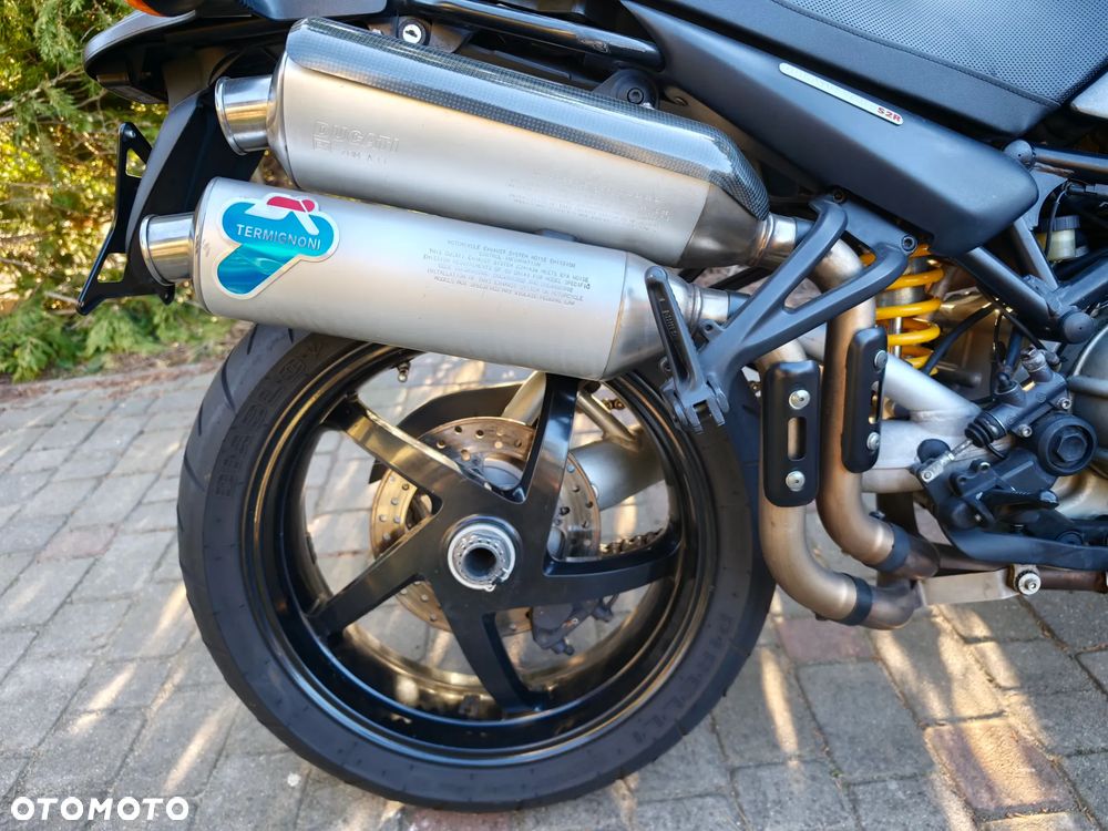 Ducati Monster - 2