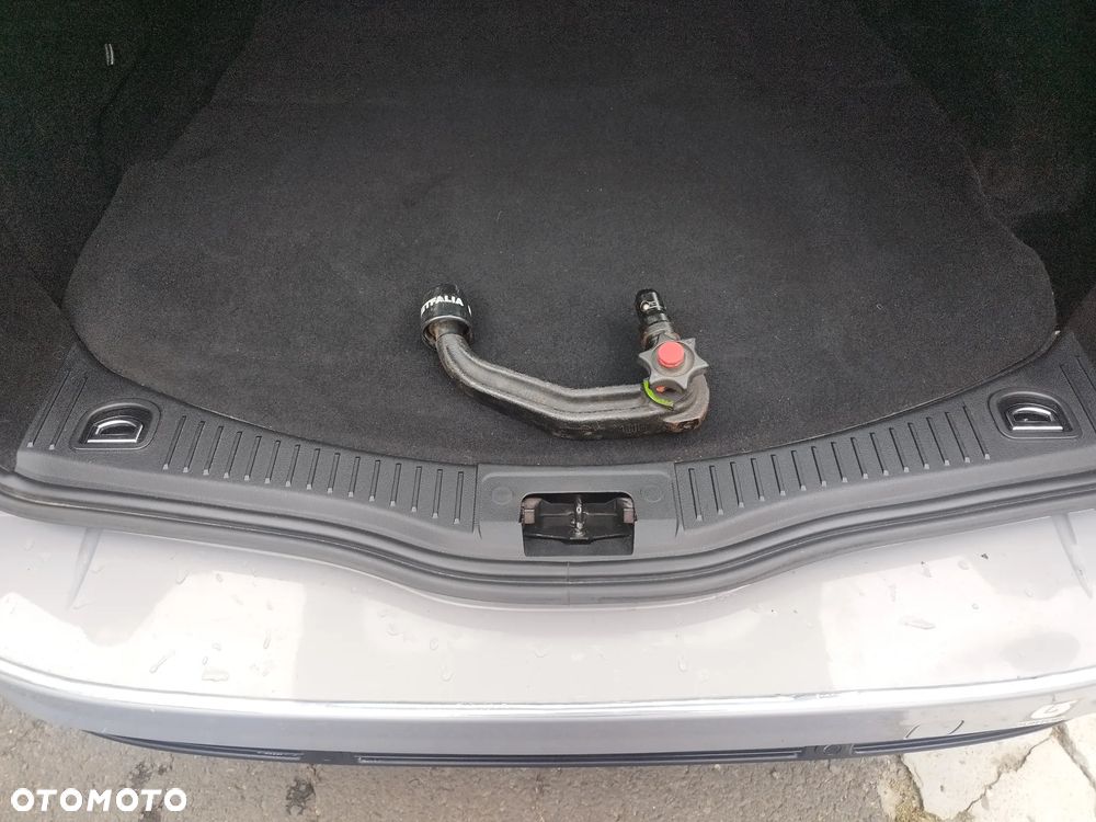 Ford Mondeo 2.0 TDCi Titanium S - 16