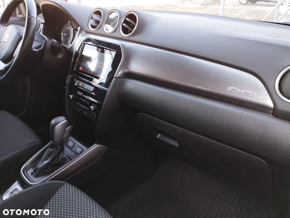 Suzuki Vitara 1.4 Boosterjet SHVS Premium 4WD - 26