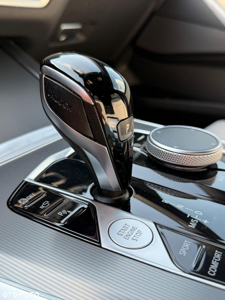 BMW X5 xDrive30d mHEV - 19