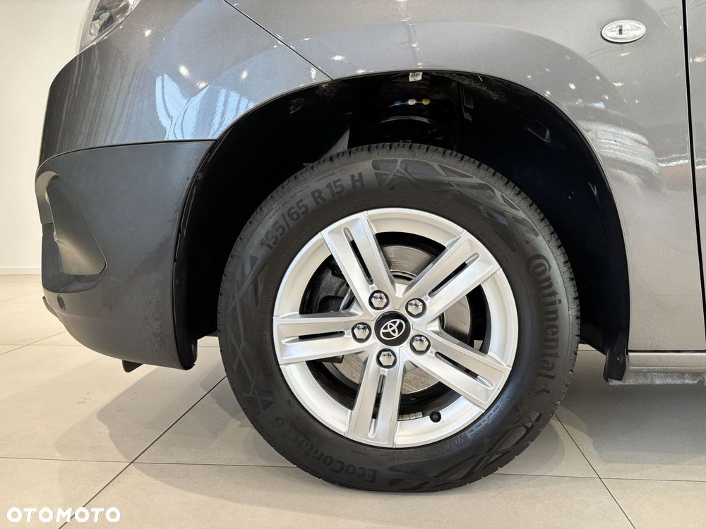 Toyota proace - 11