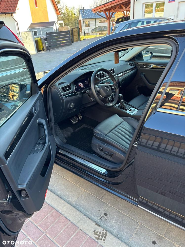 Skoda Superb 2.0 TSI 4x4 L&K DSG - 10