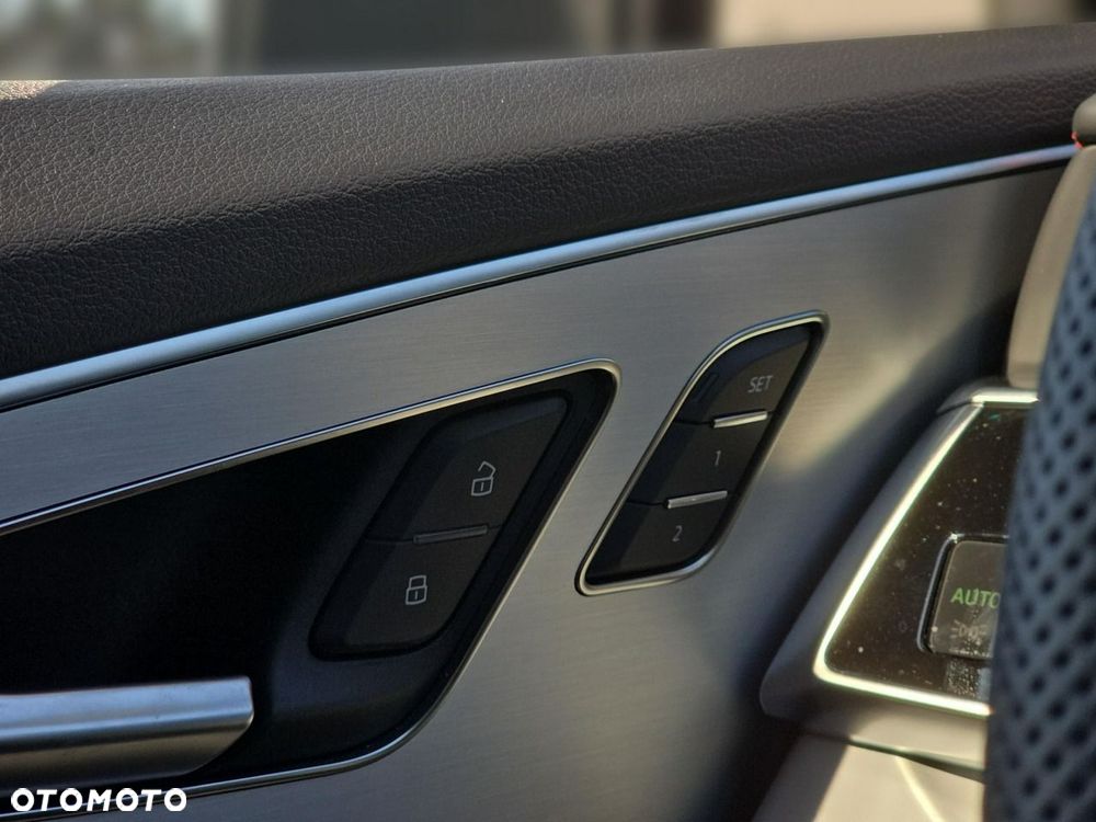 Audi Q7 50 TDI quattro tiptronic S line - 24
