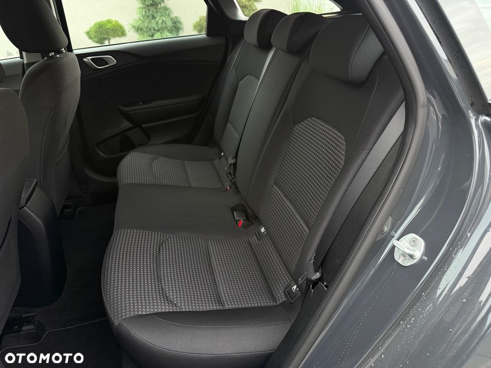Kia Ceed 1.0 T-GDI 100 OPF Vision - 23