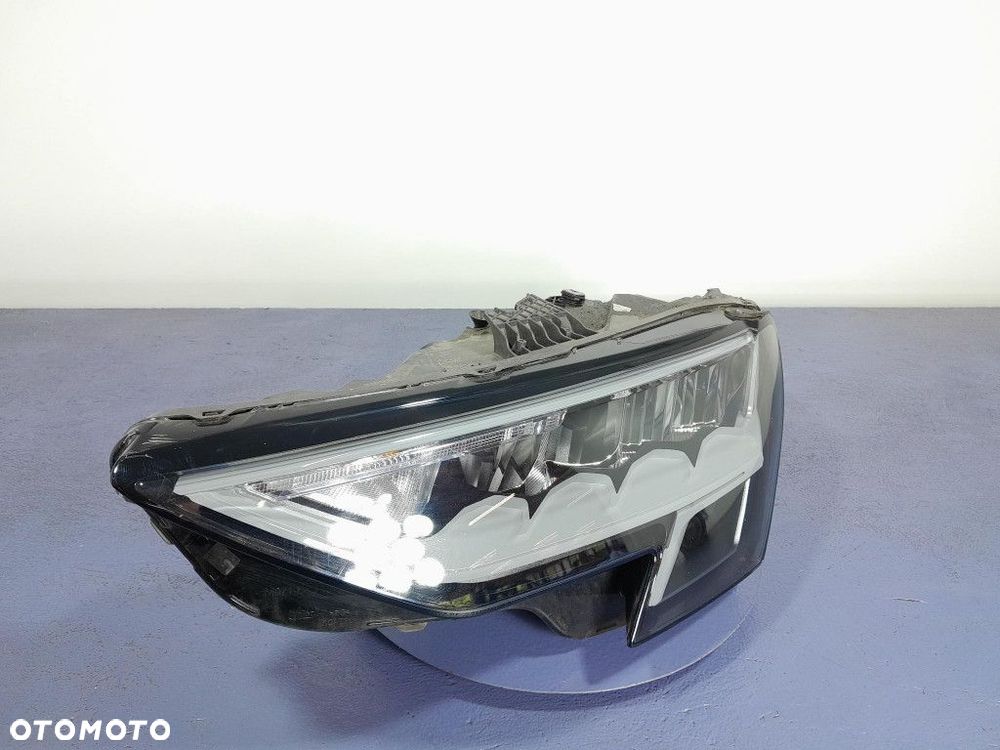 AUDI A3 8Y REFLEKTOR PRZÓD PRZEDNI LEWY LED EU 8Y0941011 - 1