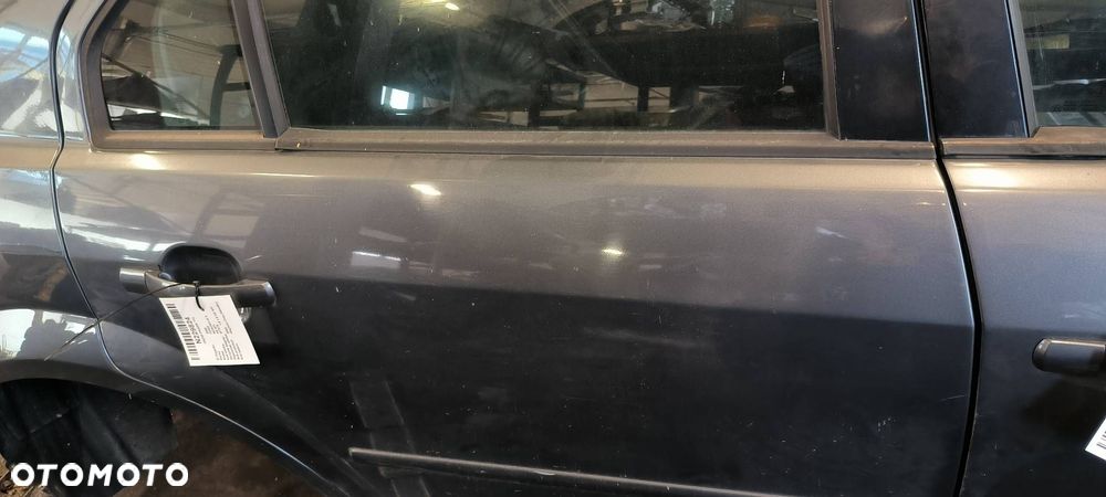 DRZWI PRAWE TYŁ FORD MONDEO III 3 - 3