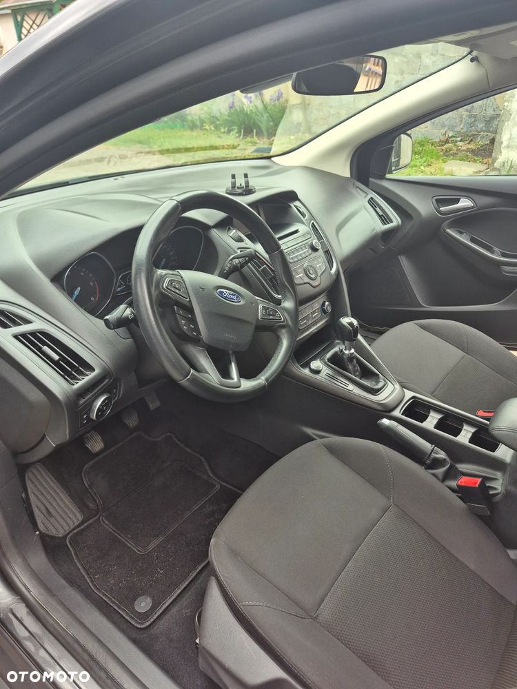 Ford Focus 1.5 TDCi Trend - 22