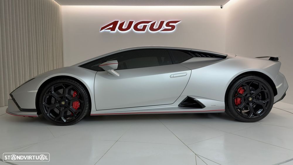 Lamborghini Huracán Tecnica 60th Anniversary - 3
