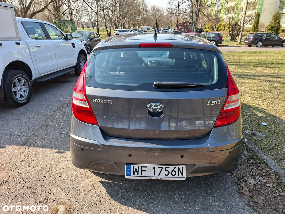 Hyundai i30 1.4 Comfort EU5 - 2