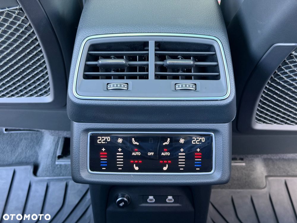 Audi e-tron 55 Quattro S Line - 20