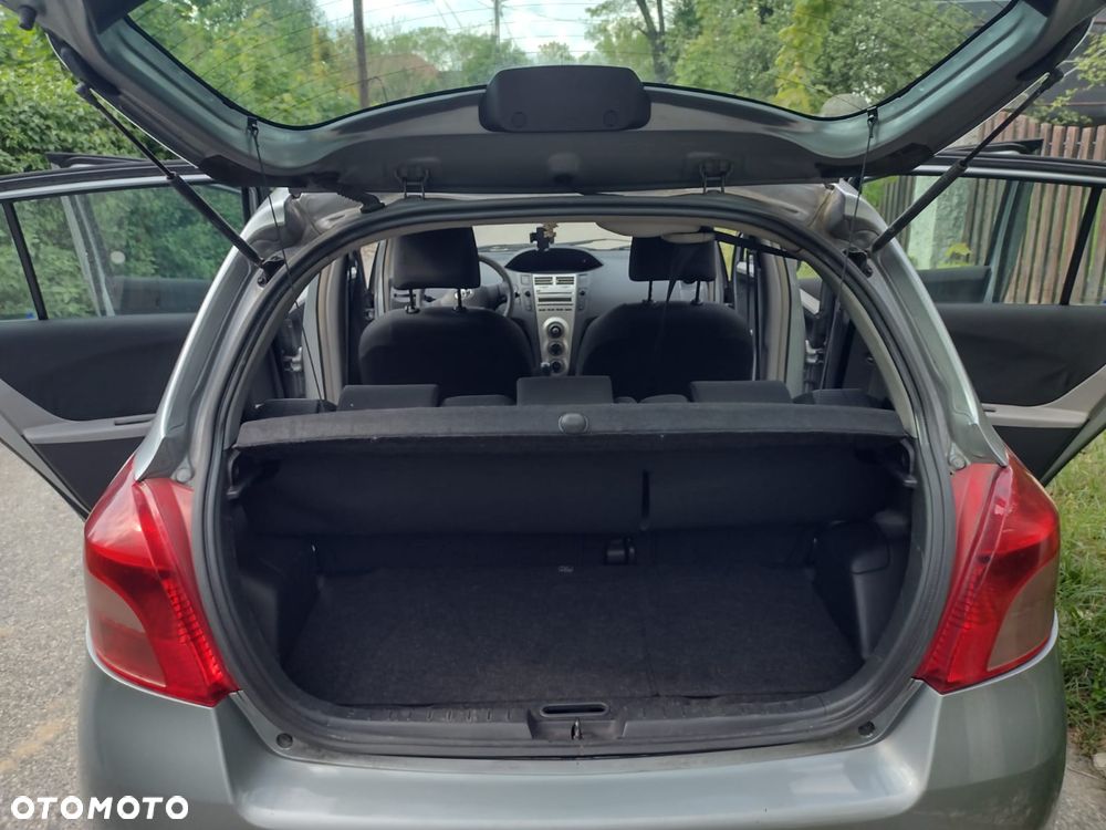 Toyota Yaris 1.0 Luna - 7