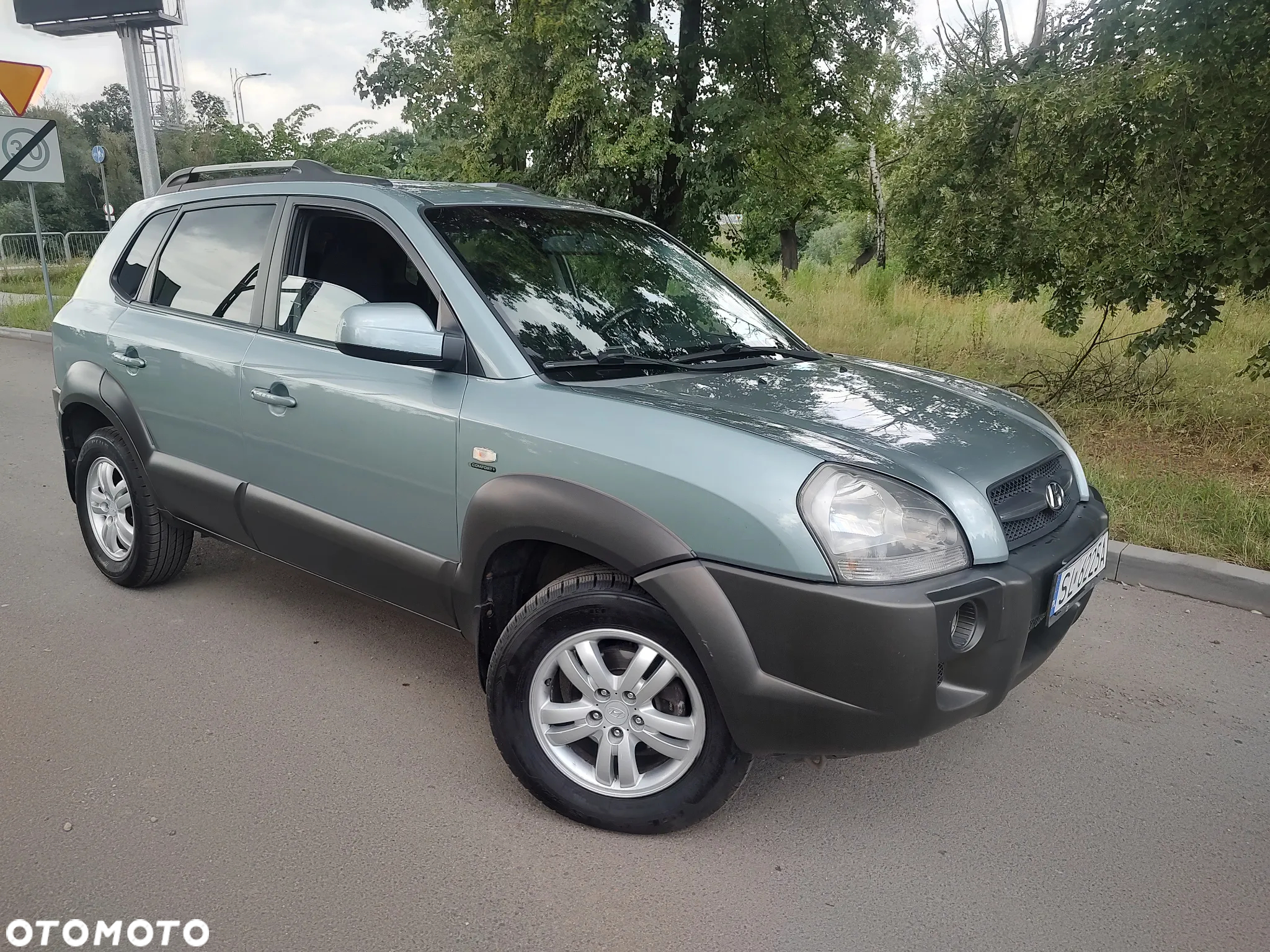 Hyundai Tucson 2.0 Comfort 2WD - 2