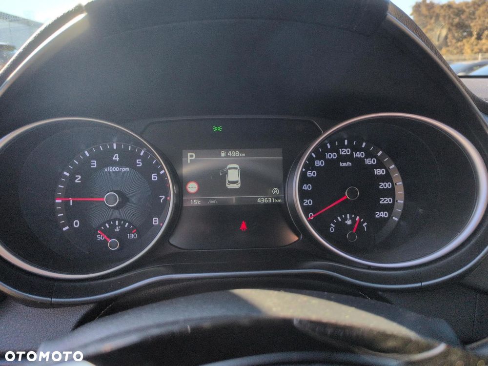 Kia Ceed 1.5 T-GDI M DCT - 11