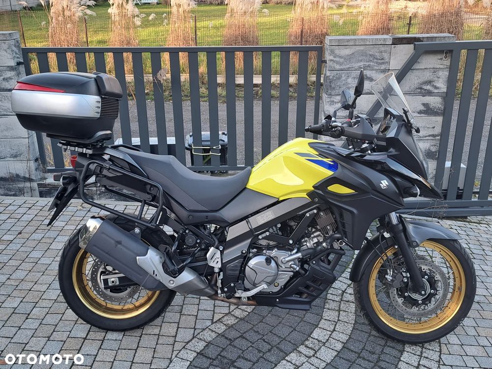 Suzuki V-STROM - 1