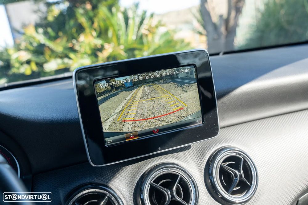 Mercedes-Benz A 180 d Fleet Pack Urban - 11