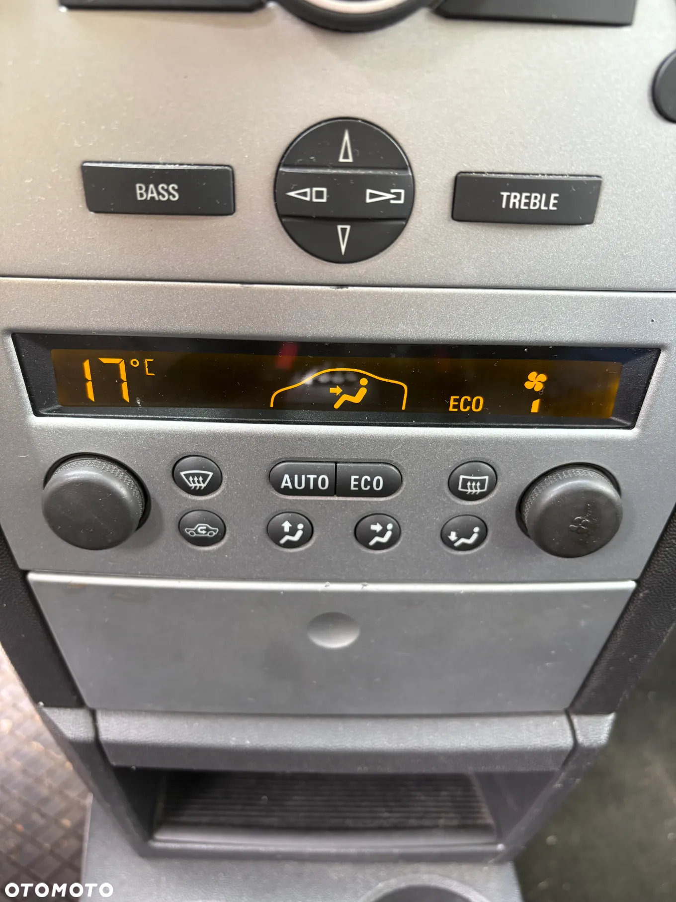 Opel Meriva 1.4 - 21