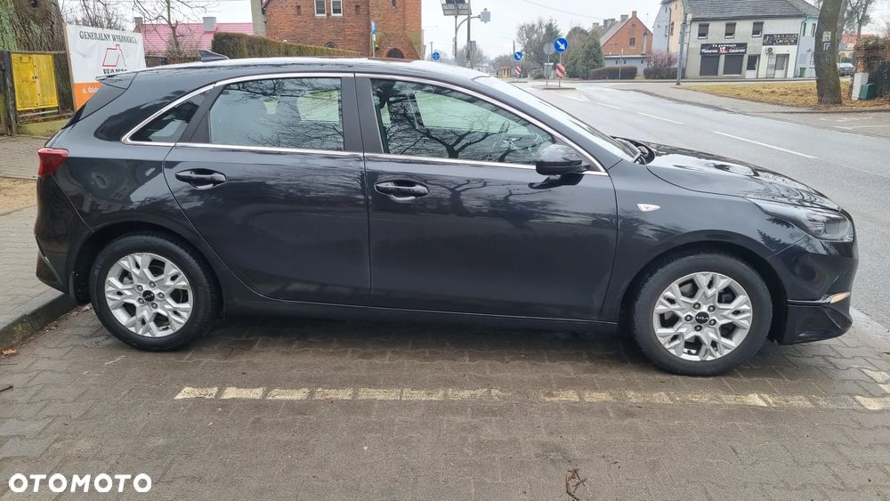 Kia Ceed - 15