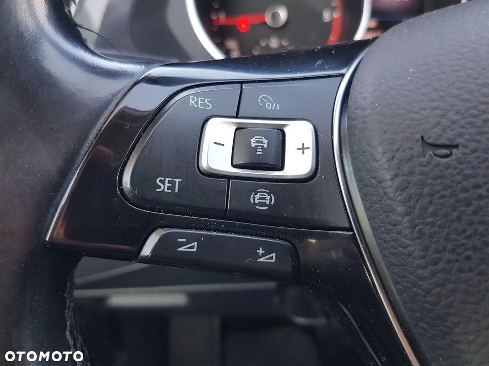 Volkswagen Tiguan Allspace 2.0 TDI SCR IQ Drive DSG 7os - 8