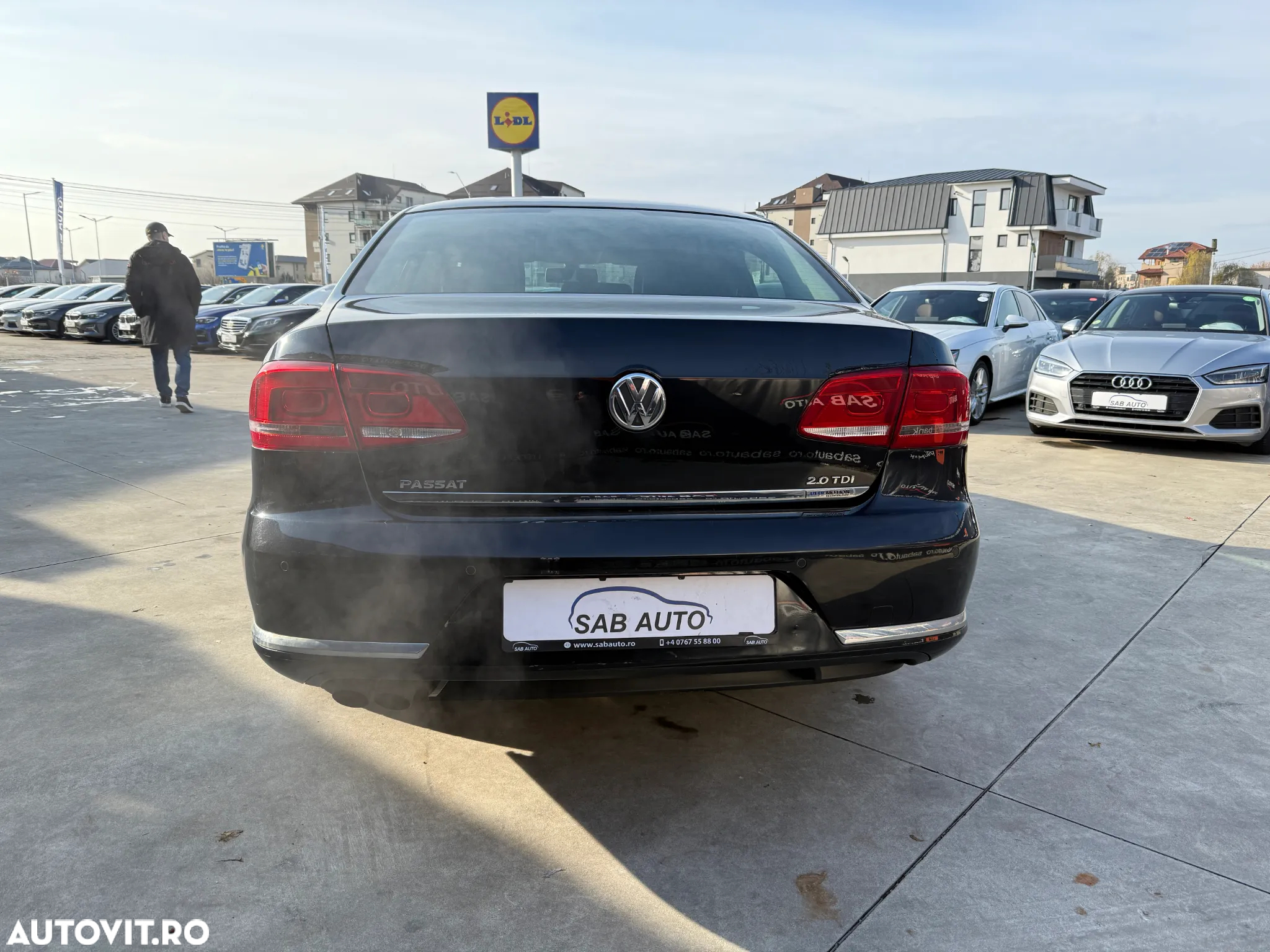 Volkswagen Passat 2.0 TDI DSG BlueMotion Technology Comfortline - 23