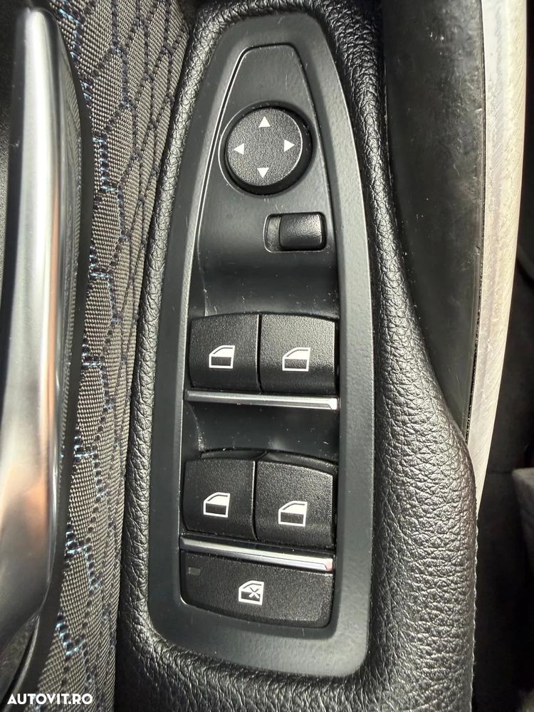 BMW Seria 3 318i Aut. M Sport - 27