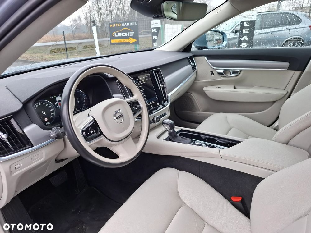 Volvo S90 - 13