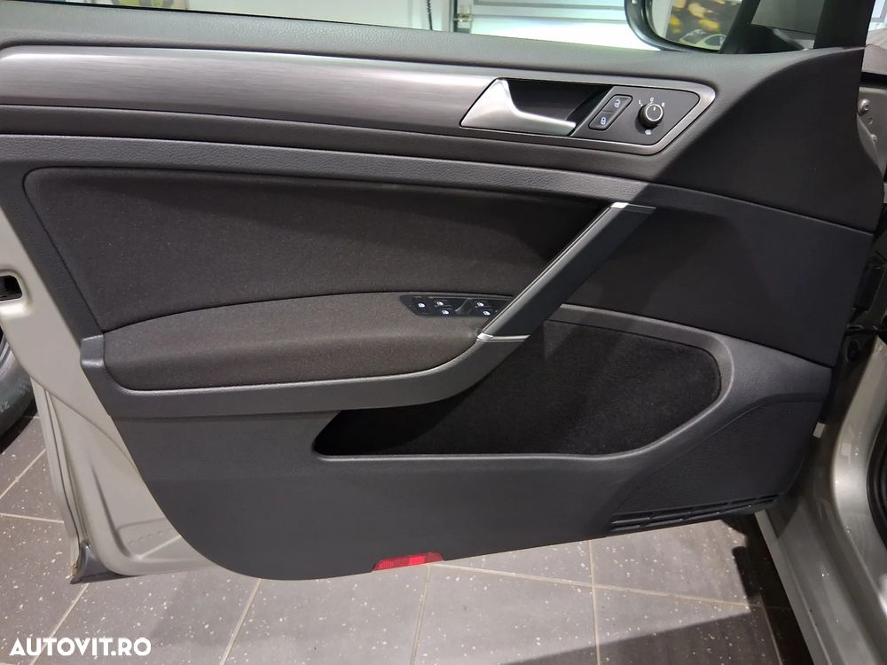 Volkswagen Golf Variant 1.5 eTSI MHEV 130CP DSG Style - 13