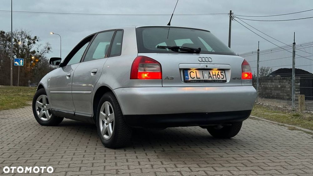 Audi A3 Sportback 1.9 TDI Ambition - 15