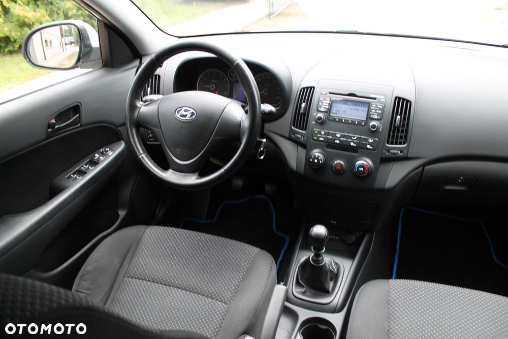 Hyundai i30 i30cw 1.4 Comfort - 19