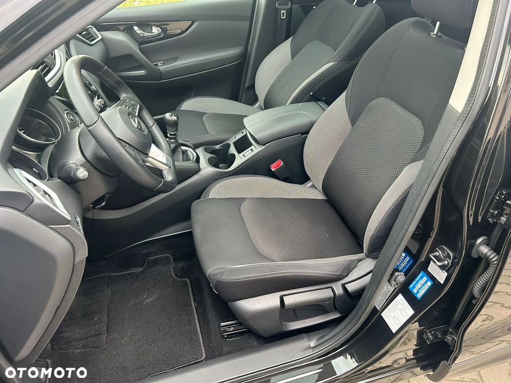Nissan Qashqai 1.3 DIG-T N-Connecta - 9