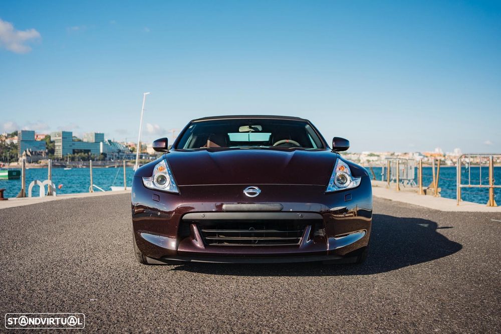 Nissan 370 Z Pack NAV+JA19+AS AT - 32