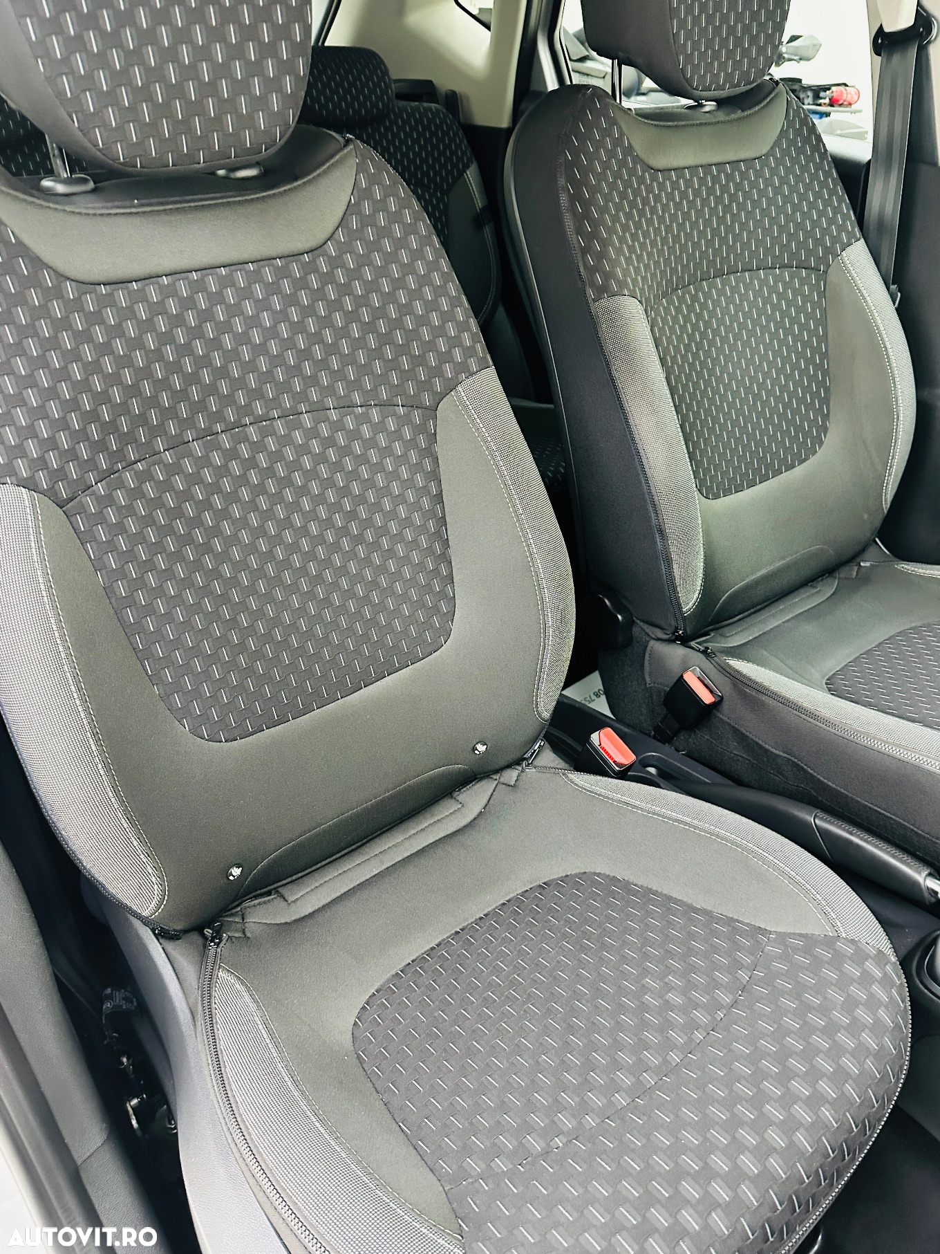 Renault Captur - 18