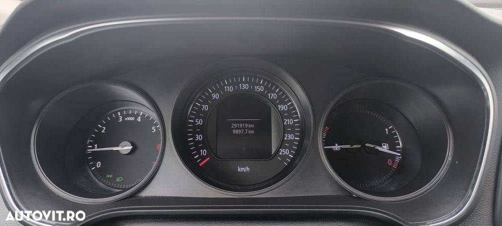 Renault Megane TCE GPF Life - 19