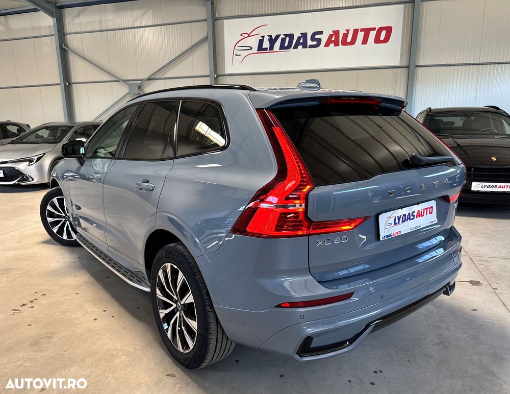 Volvo XC 60 B5 AT AWD MHEV Ultra Black Edition - 2