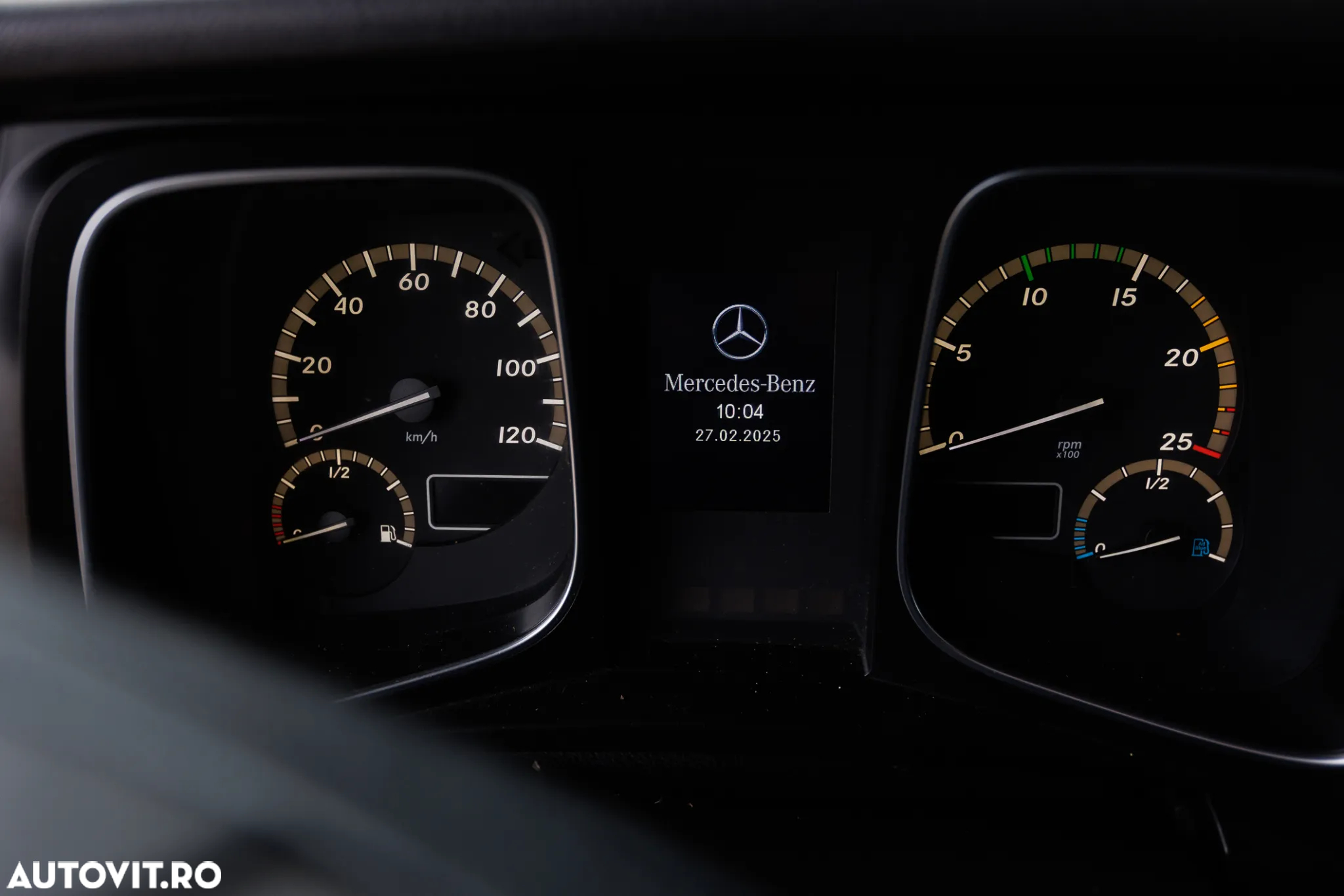 Mercedes-Benz Actros - 28